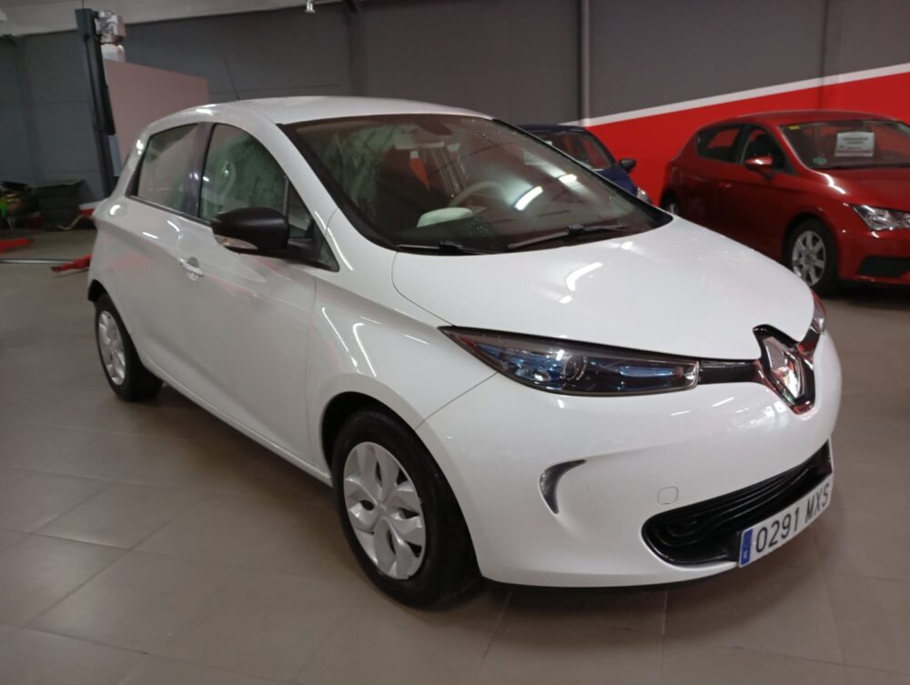 RENAULT ZOE R90 92CV