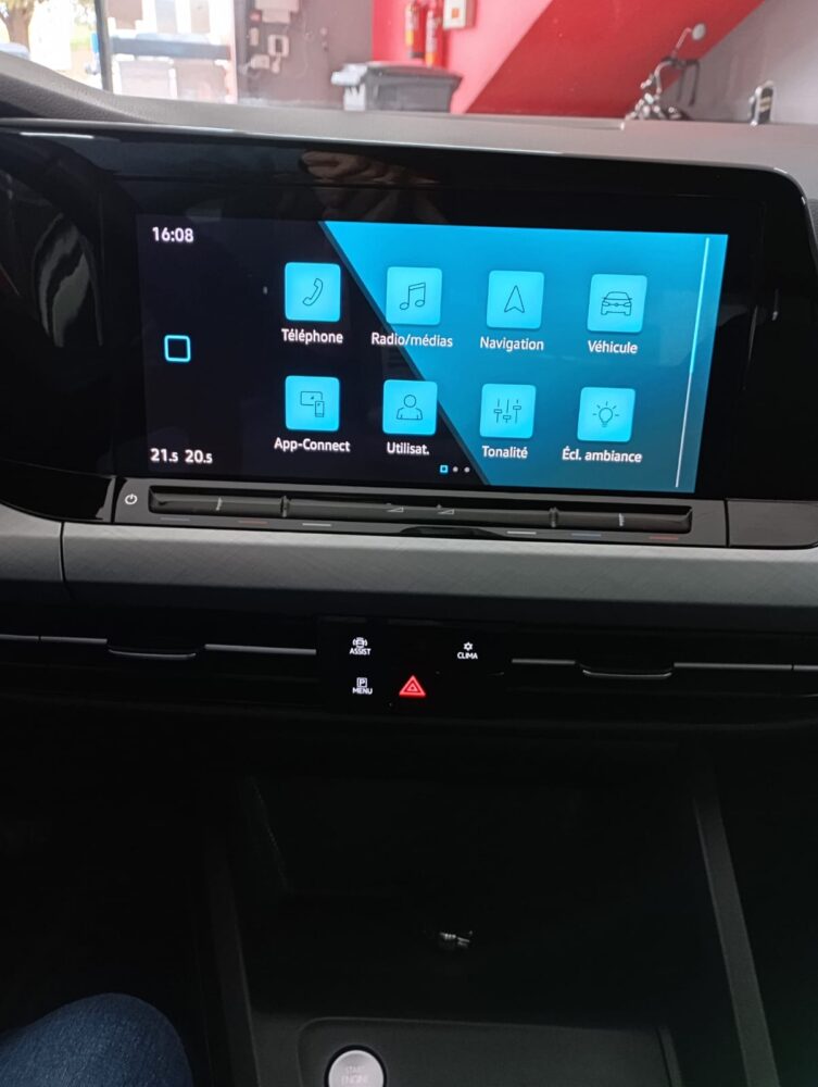 VOLKSWAGEN GOLF 8 2.0TDI 120CV