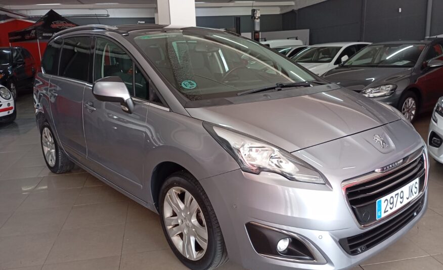 PEUGEOT 5008 1.6HDI 120CV