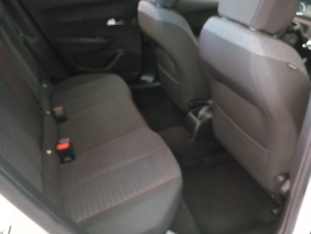 PEUGEOT 2008  1.5HDI  115CV