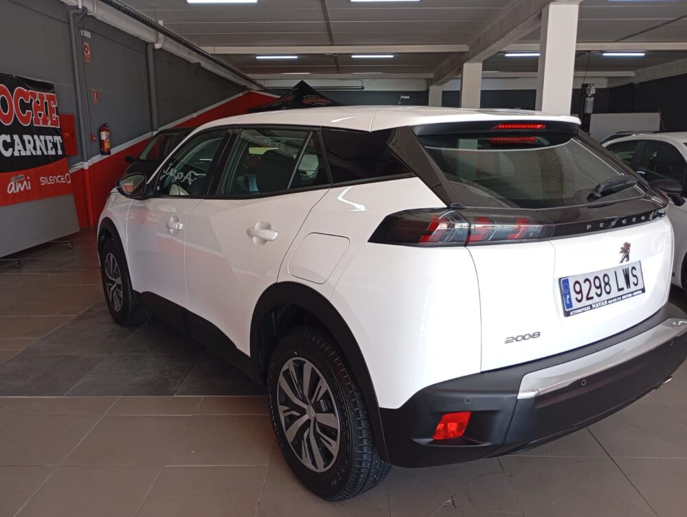 PEUGEOT 2008  1.5HDI  115CV