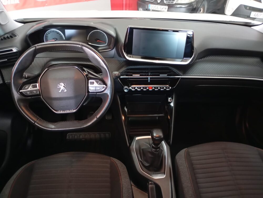 PEUGEOT 2008  1.5HDI  115CV