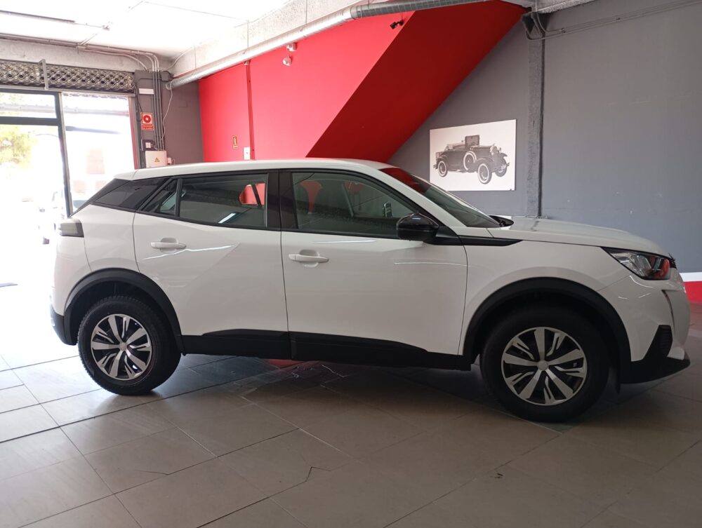 PEUGEOT 2008  1.5HDI  115CV