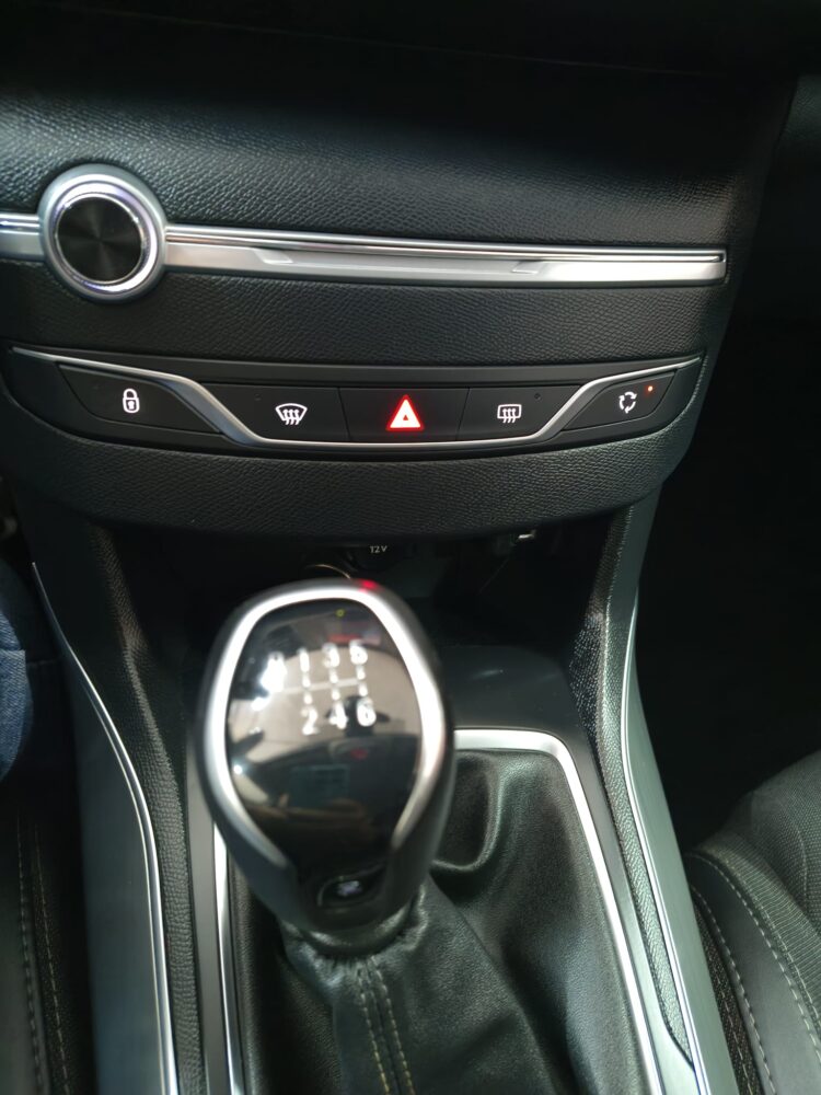 PEUGET 308 1.5HDI 130CV