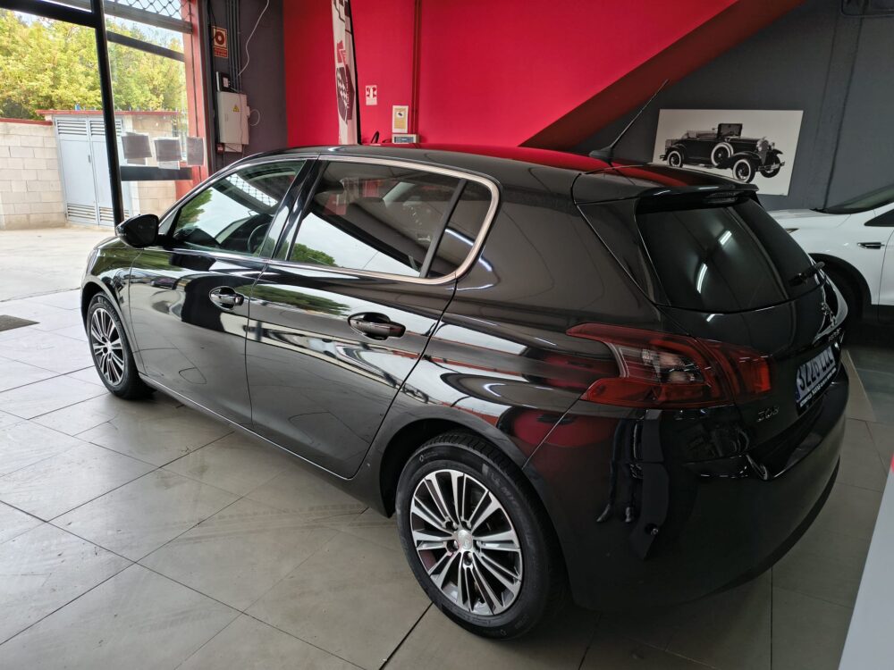 PEUGET 308 1.5HDI 130CV