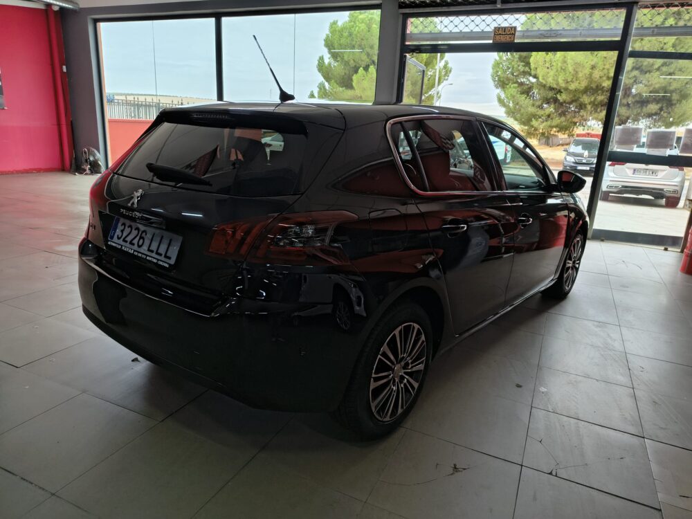PEUGET 308 1.5HDI 130CV
