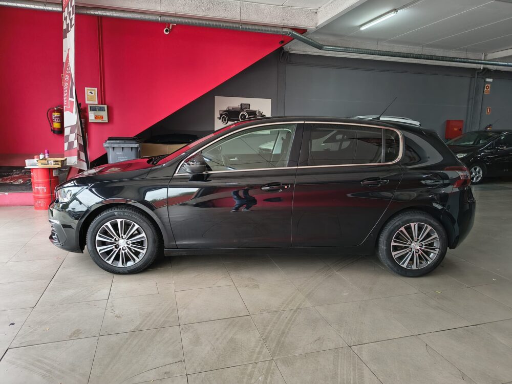 PEUGET 308 1.5HDI 130CV