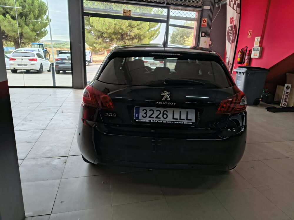 PEUGET 308 1.5HDI 130CV