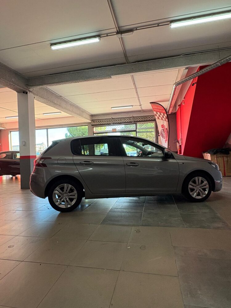 PEUGEOT 308 1.6HDI 100CV