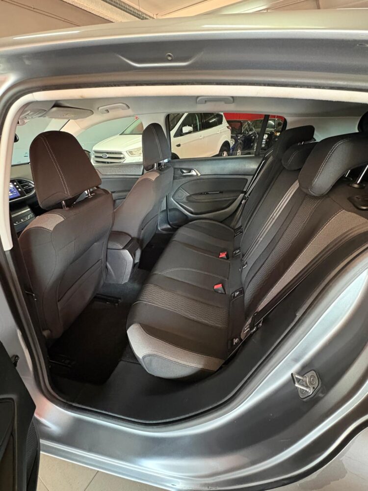 PEUGEOT 308 1.6HDI 100CV