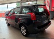 PEUGEOT 5008 1.6HDI 115CV