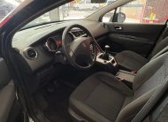 PEUGEOT 5008 1.6HDI 115CV